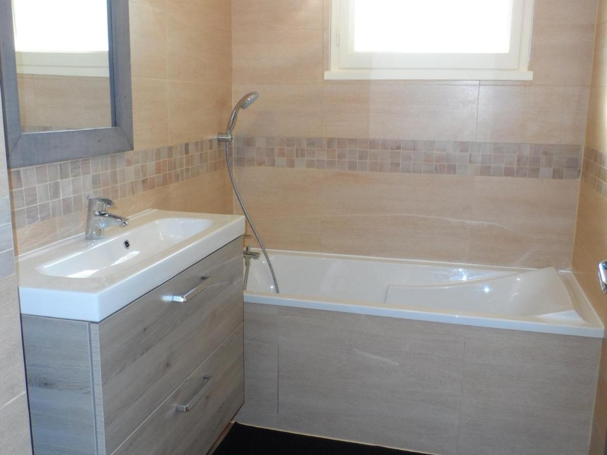 Appartement Confortable 2P Proche Plage Avec Parking Et Internet A Cabourg - Fr-1-487-302 Екстер'єр фото
