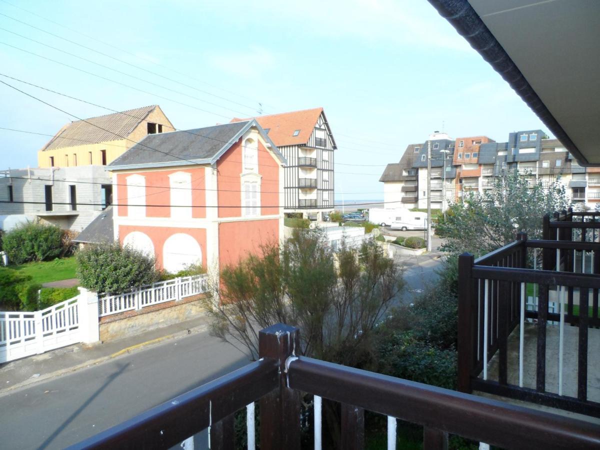Appartement Confortable 2P Proche Plage Avec Parking Et Internet A Cabourg - Fr-1-487-302 Екстер'єр фото
